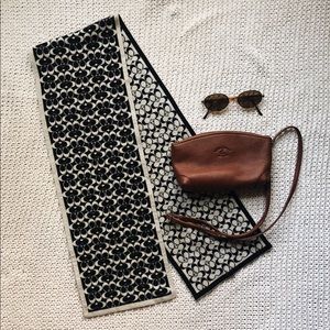 Authentic Coach Logo Scarf 100% Wool
